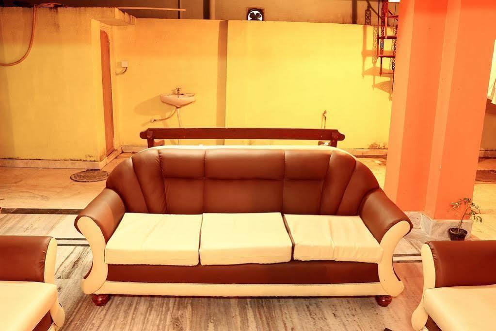Super Hotel O Tagore Park Ruby Road Kolkata Ngoại thất bức ảnh